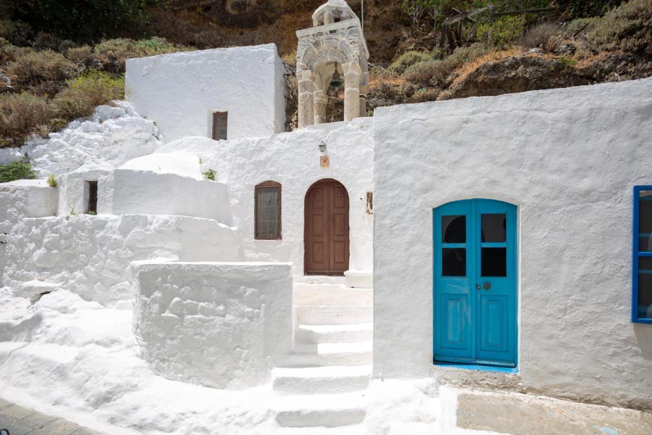 My Old Stone House In A 2 000 Sqm Private Garden With Fab Glamping Tent Mandraki  Luaran gambar