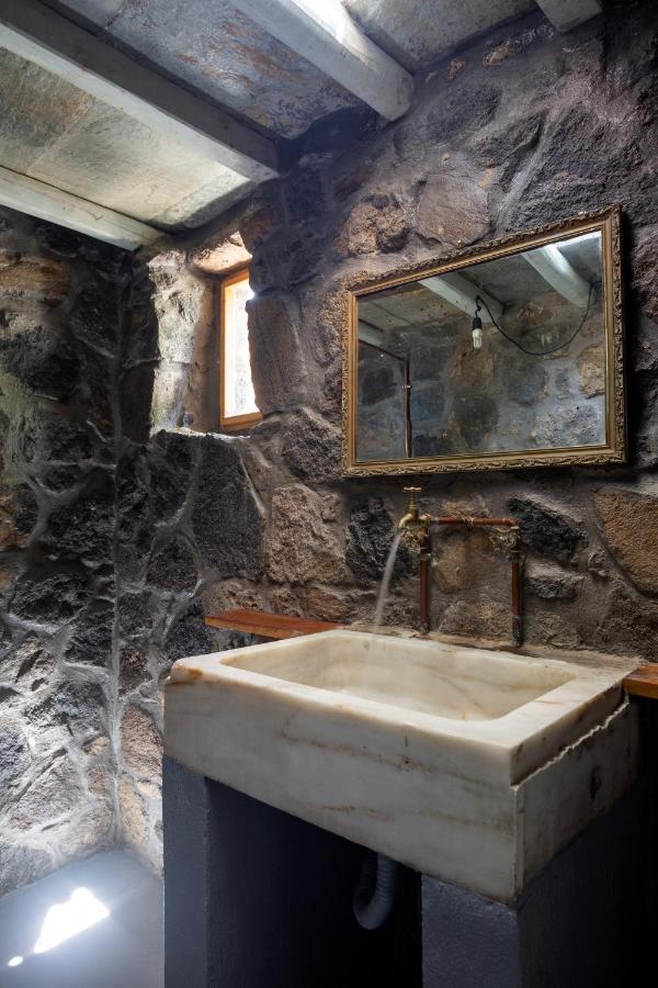 My Old Stone House In A 2 000 Sqm Private Garden With Fab Glamping Tent Mandraki  Luaran gambar